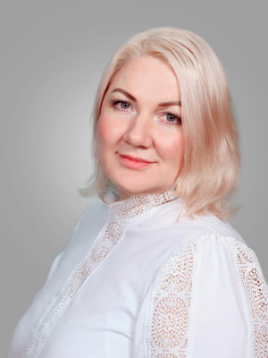 Заместитель заведующего по УВР Полякова Виктория Владимировна Заместитель заведующего по УВР Полякова Виктория Владимировна